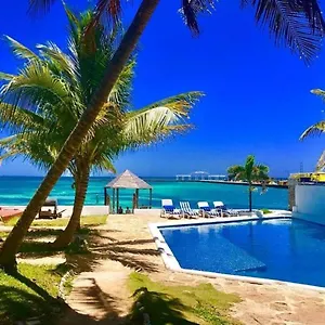https://casa-caribe-cancun-77520.quintano-roohotels.com